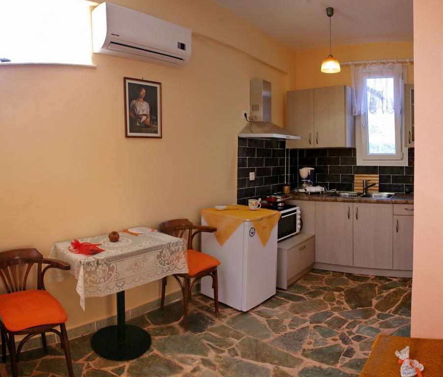 Evaland Traditional Houses Tarti Chambre photo