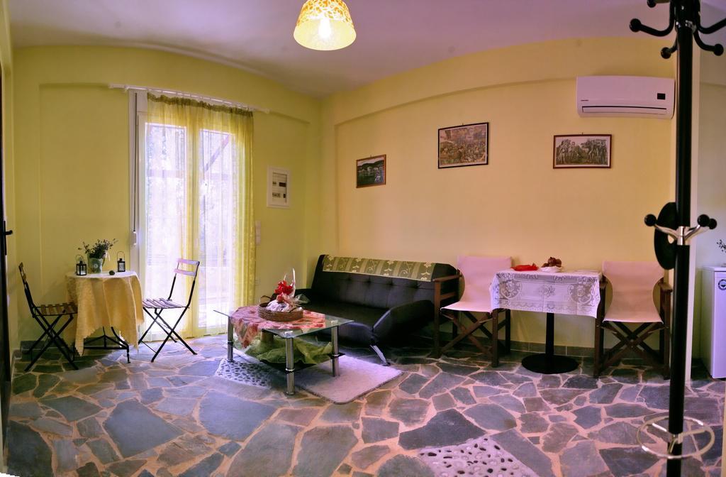 Evaland Traditional Houses Tarti Chambre photo